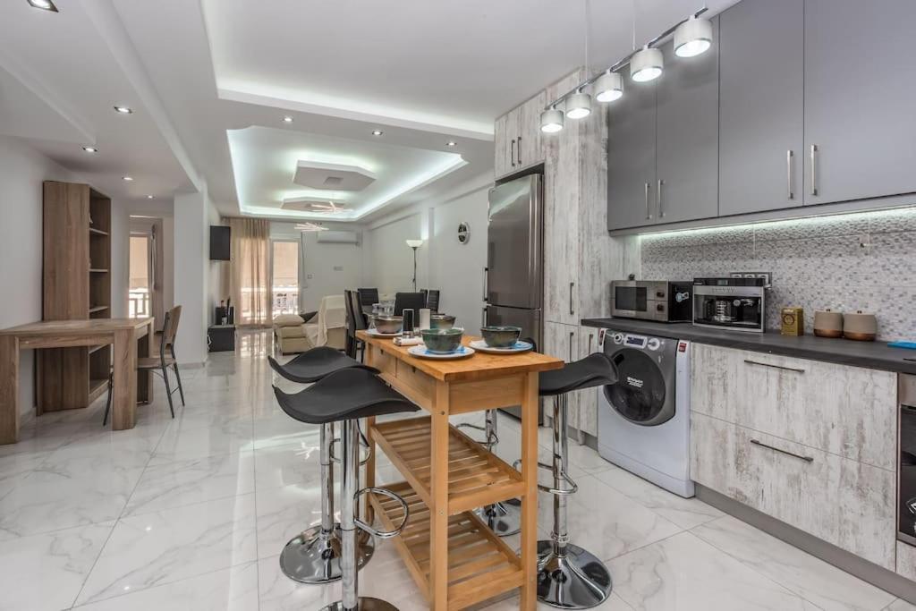 Appartement Be Cool Near Kypseli By Atheniankeys Extérieur photo